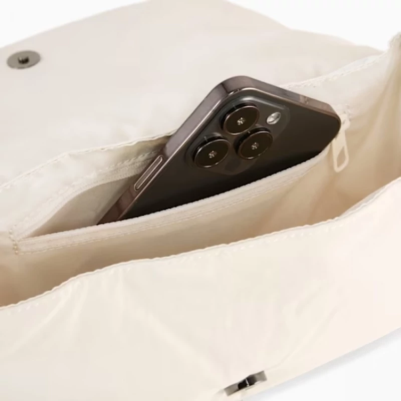 Puma kézitáska UP Baguette Bag 