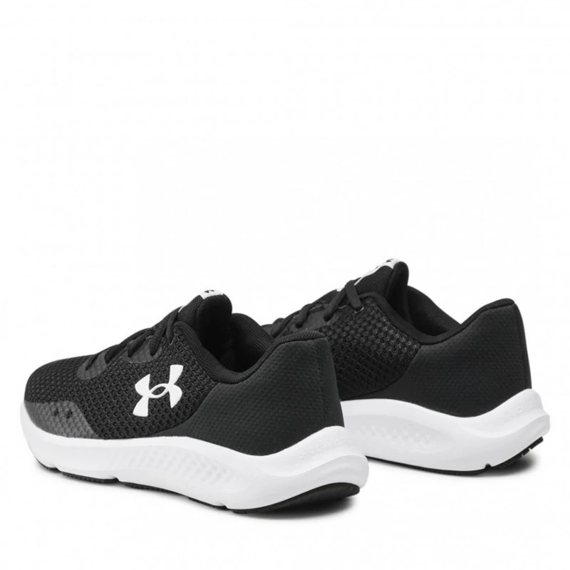 UA Charged Pursuit 3 