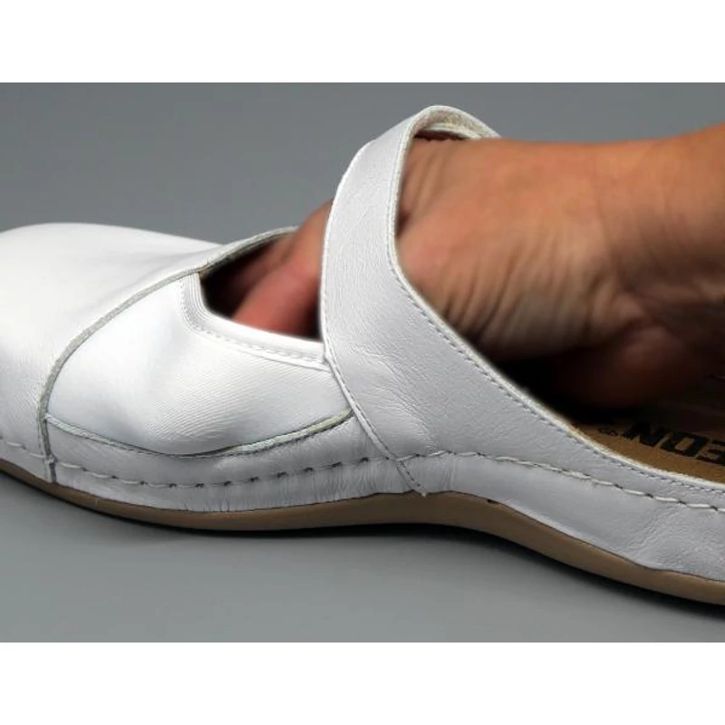 953 LEON Comfort női bőr klumpa